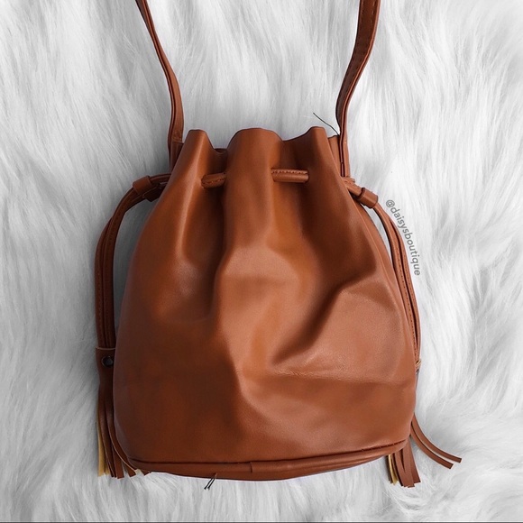 brown floral embroidered crossbody bucket bag - Picture 6 of 7